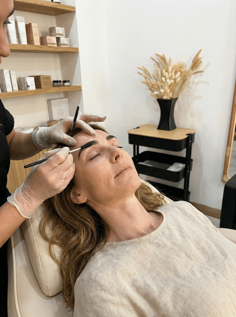 Eyebrows tinting in koh samui